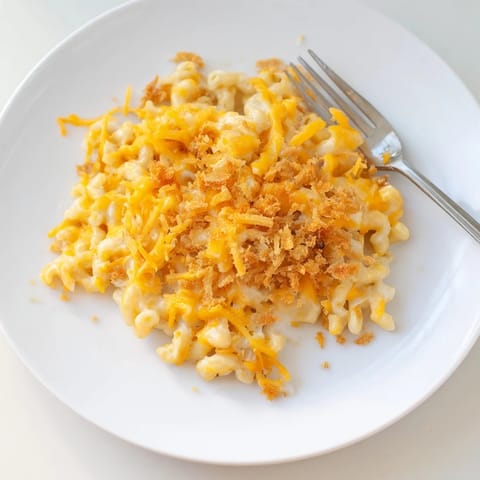 Old-Fashioned Baked Mac Cheese