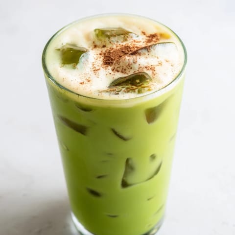 Cinnamon Roll Iced Matcha #279